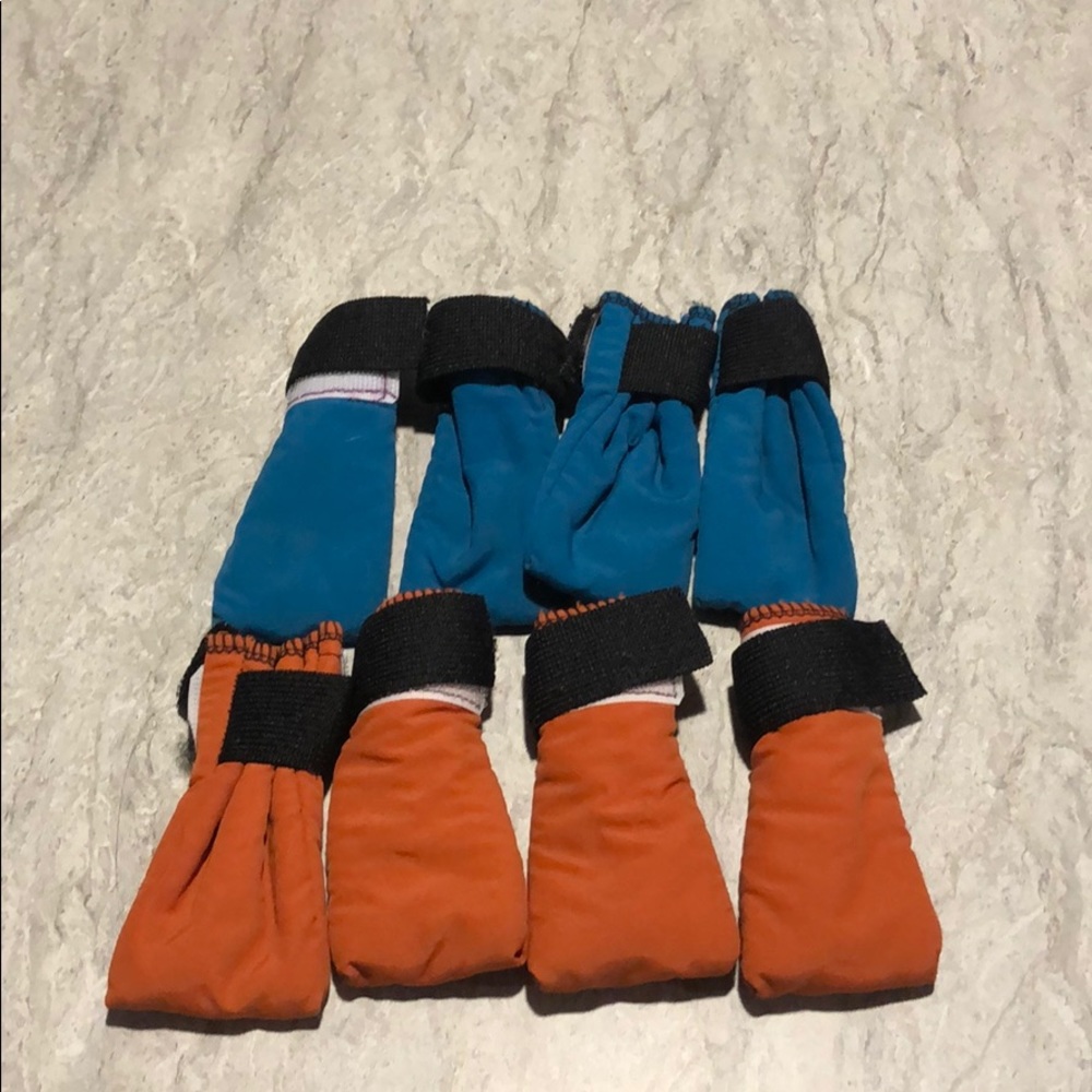XS/S dog booties